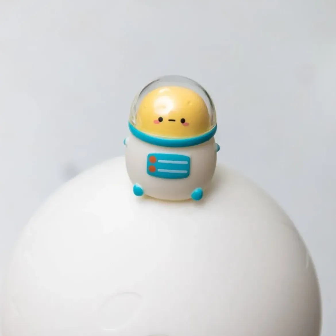 Astro Tayto Moon Light