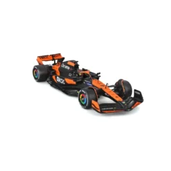 Bburago F1 Mclaren MCL38 2024 With Piastri Helmet 1:24 Scale Model