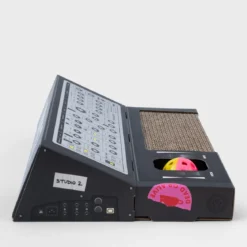 CAT SCRATCH SYNTH