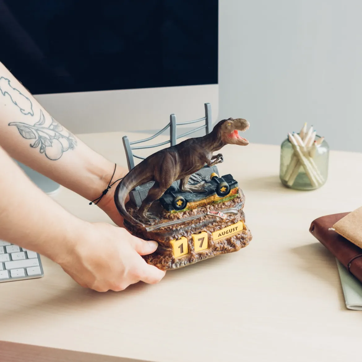 Jurassic Park 3D Perpetual Calendar