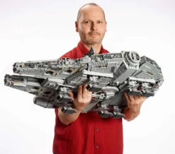 LEGO Star Wars Millennium Falcon Collector Series Set (75192)