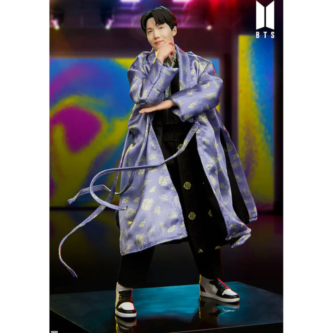 Sideshow Collectibles J-Hope BTS Deluxe Collectible Statue (24cm)
