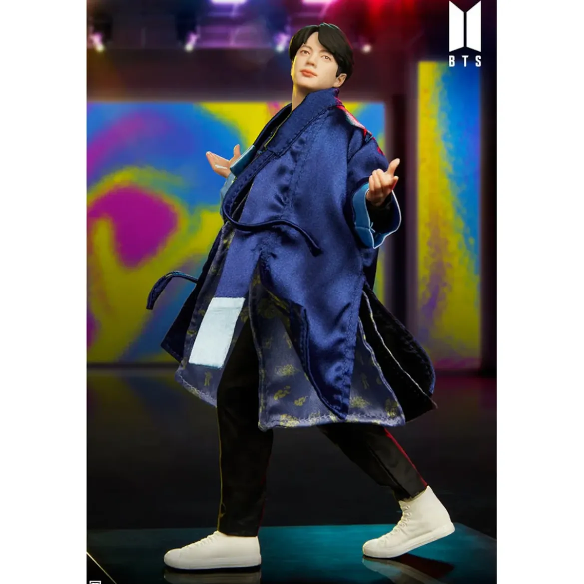 Sideshow Collectibles Jin BTS Deluxe Collectible Statue (23cm)