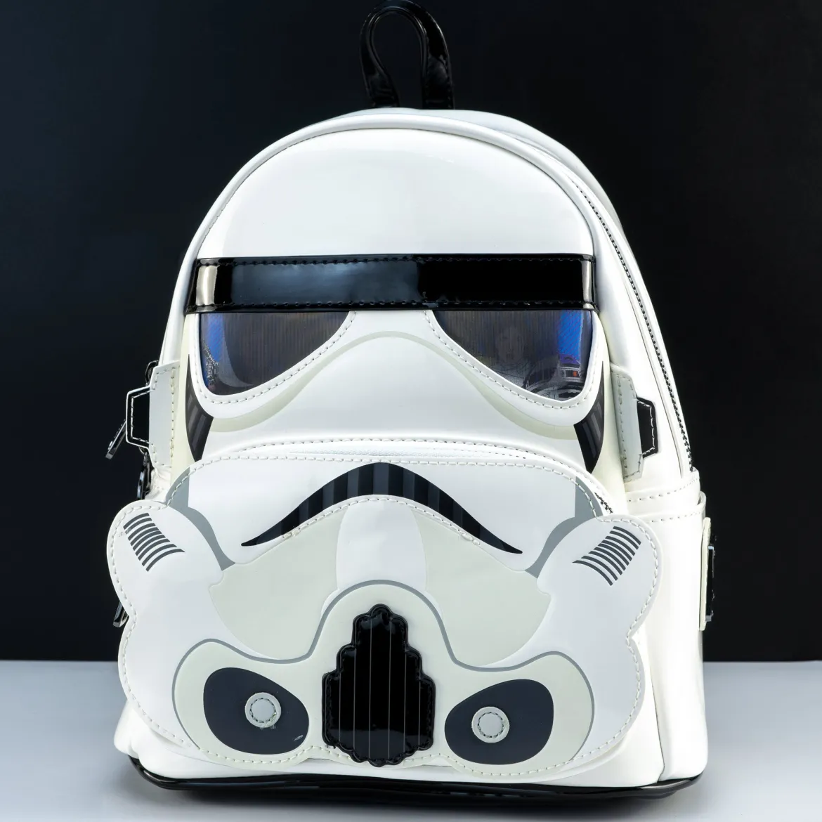 Star Wars by Loungefly Stormtrooper Backpack